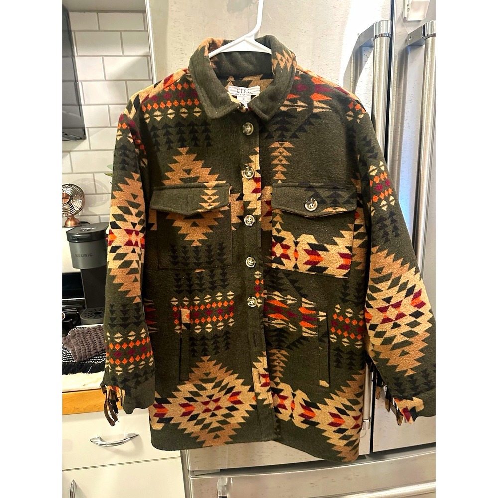 L.I.F.E. Southwestern Geometric Fringe Shacket Jacket M Button Collared Pockets